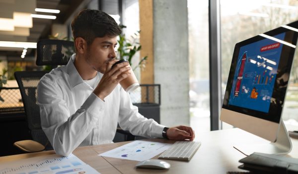 چگونه با سرمایه کم کسب و کار خود ار شروع کنیم؟ راهنمای کارآفرینان